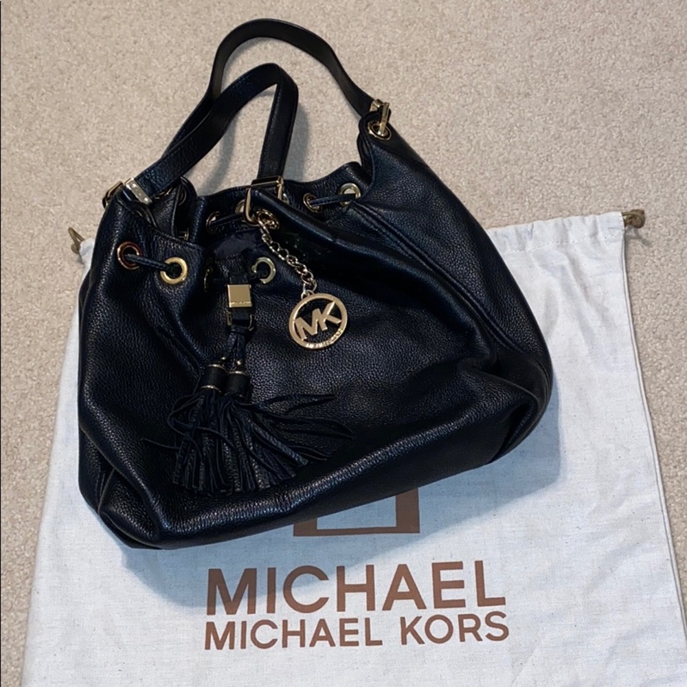 Michael Kors Leather Shoulder bag